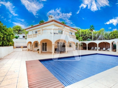 Villa en venta en Benissa costa