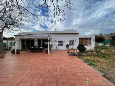 Villa en venta en Gandia