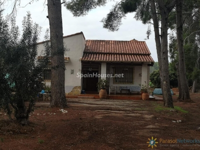 Villa en venta en Villanueva de Castellón