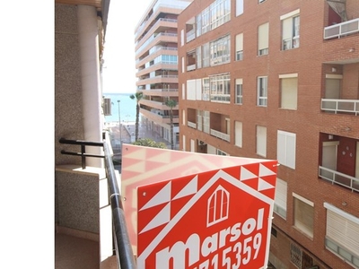 Apartamento de 2 dormitorios totalmente equipado en Torrevieja