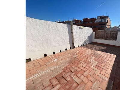 ATICO CON TERRAZA EN EIXAMPLE ESQUERRA!!