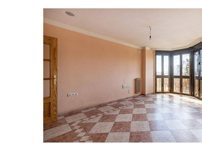 Fantástico piso para invertir o para vivir junto al Alcampo con máxima rentabilidad asegurada. - Ref. 11418