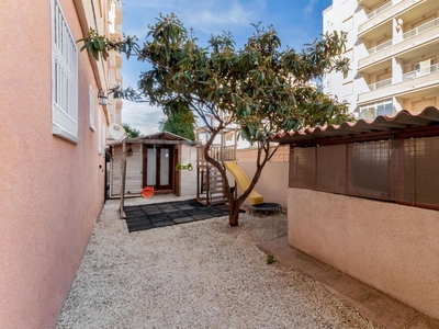 Apartamento en venta en Nueva Torrevieja, Torrevieja, Alicante