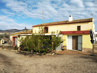 Casa con terreno en Puerto Lumbreras