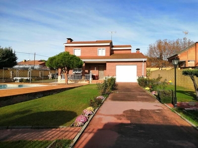 Chalet en Torrejón del Rey