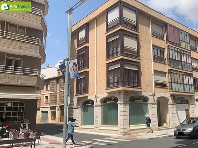 Alquiler de piso en Centro - Aranda de Duero de 3 habitaciones con terraza y garaje