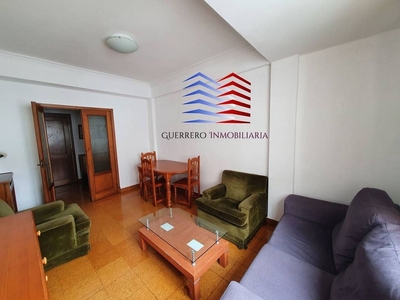 Alquiler de piso en Centro - Ourense de 3 habitaciones con terraza y garaje