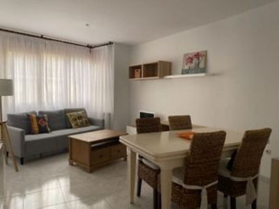 Alquiler de piso en Joc de la Bola - Camps d'Esports - Ciutat Jardí - Montcada de 3 habitaciones con muebles y calefacción