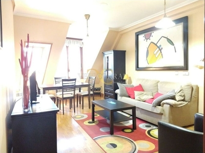 Alquiler de piso en Tenderina Alta - Fozaneldi de 3 habitaciones con garaje y muebles