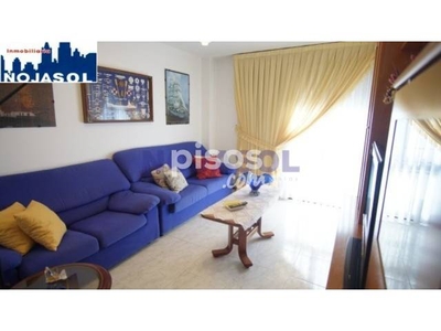 Apartamento en venta en Avenida de los Ris, cerca de Calle Castrejón El Arenai