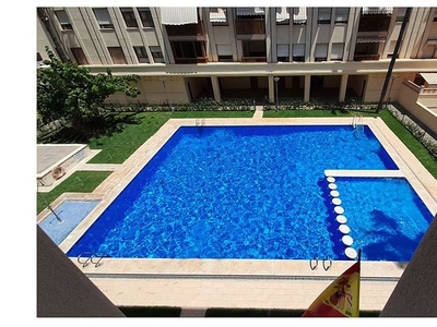 Venta de piso en San Juan de Alicante/Sant Joan d´Alacant de 3 habitaciones con terraza y piscina