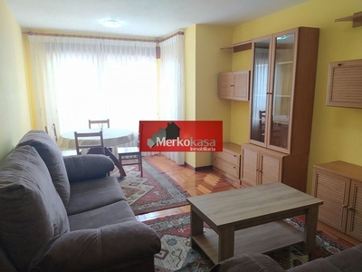 Alquiler de piso en A Piriganlla - Albeiros - Garabolos de 3 habitaciones con garaje y muebles