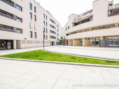 Alquiler de piso en calle Alfonso Solans Serrano de 3 habitaciones con terraza y garaje