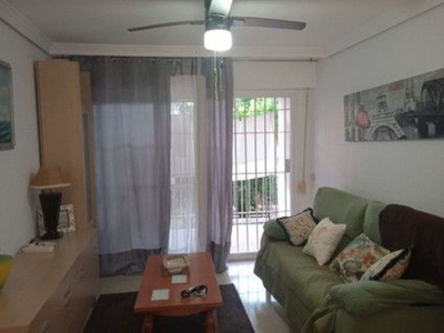 Alquiler de piso en Sta. Marina - San Andrés - San Pablo - San Lorenzo de 4 habitaciones con terraza y muebles