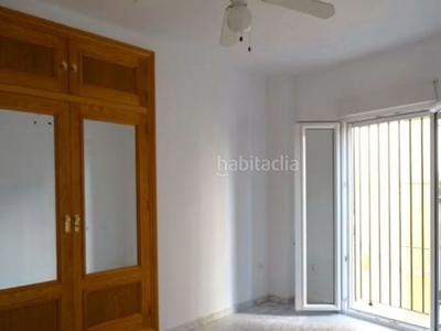 Alquiler piso con 2 habitaciones amueblado con ascensor, calefacción y aire acondicionado en Sevilla