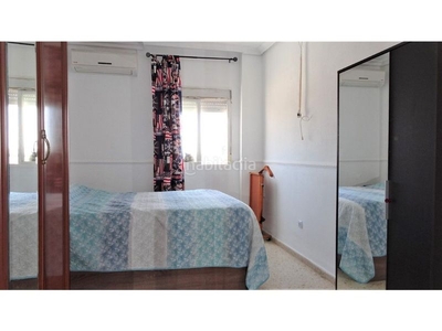 Alquiler piso en alquiler de tres dormitorios este, totalmente amueblado. en Sevilla