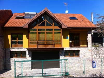 Alquiler vacaciones de casa con terraza en Porrua (Llanes (Concejo)), Tranquila y soleada