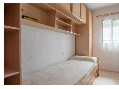 Habitaciones en C/ Echegaray, Granada Capital por 200€ al mes