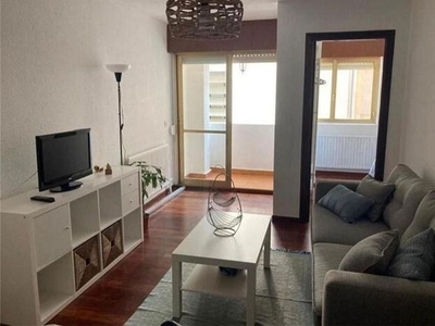 Piso en alquiler en Castilla - Hermida de 2 habitaciones con terraza y muebles