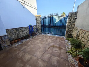 Casa adosada en venta en Vejer de La Frontera en Vejer de la Frontera por 110,000 €