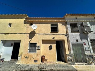 Casa con terreno en Abanilla