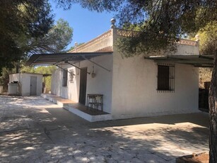 Casa con terreno en Pilar de la Horadada