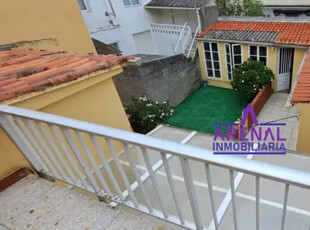 Casa en venta en Rúa de Venecia en A Pobra Do Caramiñal por 155,000 €