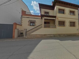 Casa tradicional 6 habitaciones de 524 m² en La Fuliola (25332)