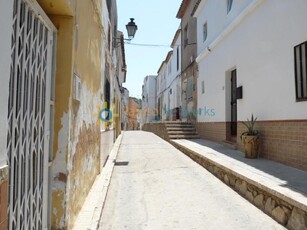 Casas de pueblo en Oliva