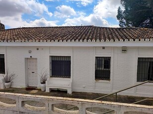 Chalet en Alcalá de Guadaira