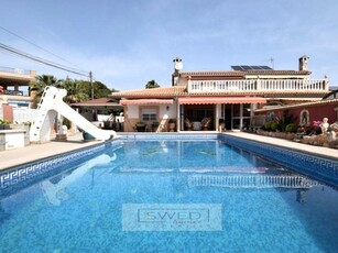 Chalet en Orihuela