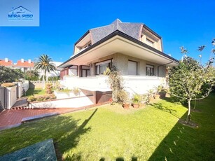 Chalet en Santoña