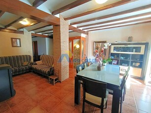 Chalet en venta en Oliva Pueblo, Oliva, Valencia