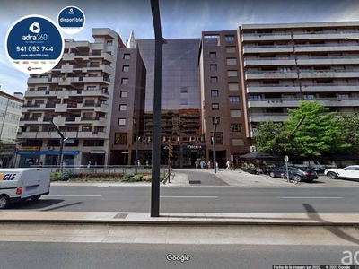 Venta de piso en Centro - Logroño de 3 habitaciones con garaje y calefacción