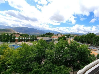 Alquiler de piso en Belén - San Roque de 3 habitaciones con terraza y garaje