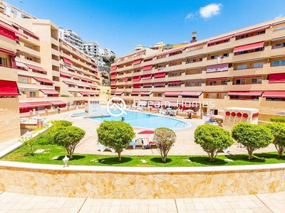 Alquiler de piso en calle Caleta del Jurado de 1 habitación con terraza y piscina