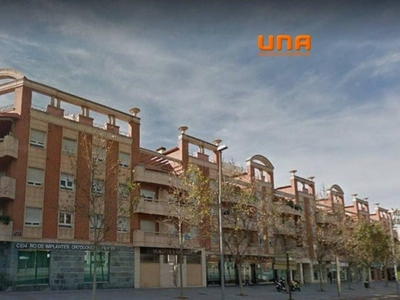 Alquiler Piso Córdoba. Piso de tres habitaciones Primera planta con terraza