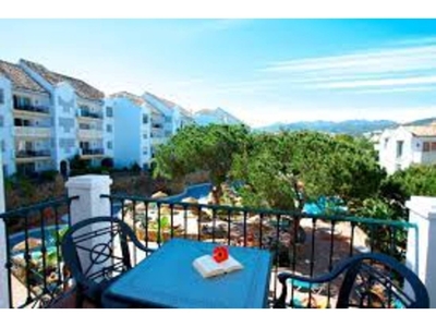 Alquiler vacaciones de piso con piscina y terraza en Elviria (Marbella (Municipio))