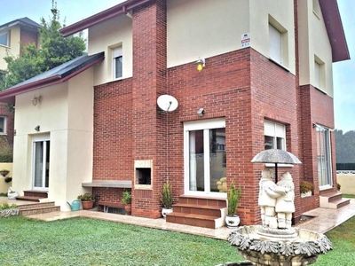 Venta Casa unifamiliar Piélagos. 273 m²