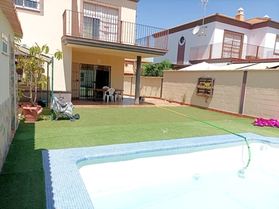 Venta de casa con piscina y terraza en Los Molares, MOLARES LOS
