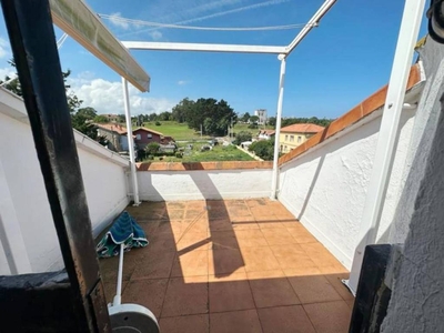 Venta Piso Alfoz de Lloredo. Piso de dos habitaciones en Bº LuaÑa. Buen estado segunda planta con terraza