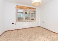 Piso en venta , con 62 m2, 3 habitaciones y 1 baños, ascensor y aire acondicionado. en Vilassar de Mar