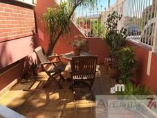 Venta Piso Lorca. Piso de cuatro habitaciones Planta baja con balcón