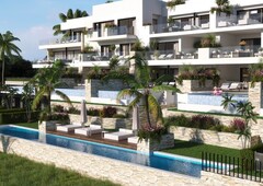 Apartamento en venta en Las Colinas Golf, Orihuela, Alicante