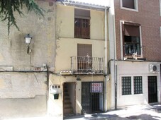 Venta Casa adosada en Calle Montalban Torrelaguna. A reformar 93 m²