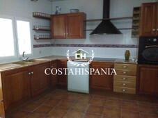 Venta Casa rústica en Calle Real Requena. Buen estado 265 m²