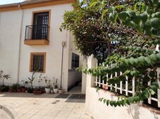 Venta Casa unifamiliar en Avenida Trayamar Algarrobo. Con terraza 105 m²