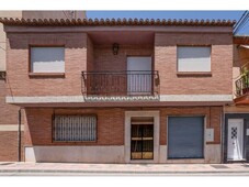 Venta Casa unifamiliar en Calle ESPAÑA Armilla. Buen estado 215 m²