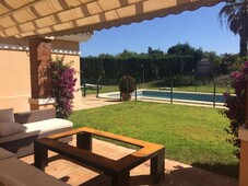 Venta Casa unifamiliar San Roque. Con terraza 270 m²