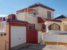 Venta Casa unifamiliar Torrevieja. Con terraza 91 m²